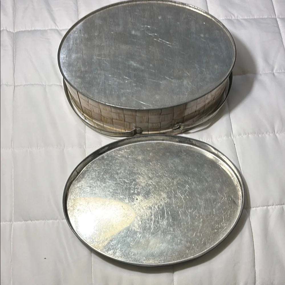 Vintage Tin Box Oval Sewing Basket Picnic Basket Double Swing Handle